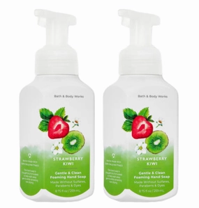 Bath and Body Works Gentle & Clean Foaming Hand Soap 8.75 Ounce 2-Pack (Strawberry Kiwi)