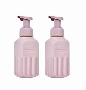 Bath and Body Works Gentle Foaming Hand Soap 8.75 Ounce 2-Pack (WIldberry & Ube)