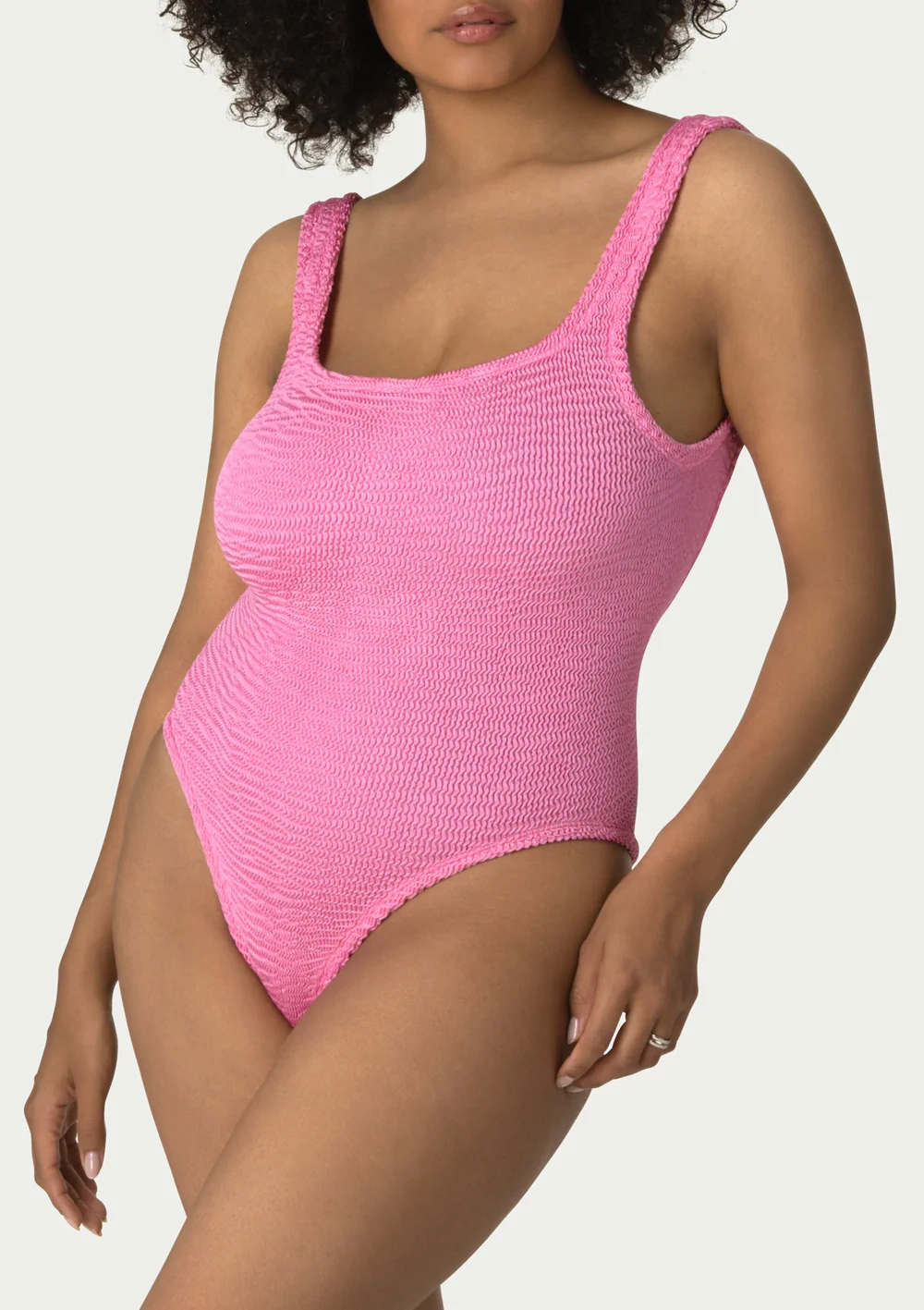Hailey One Piece Creamy