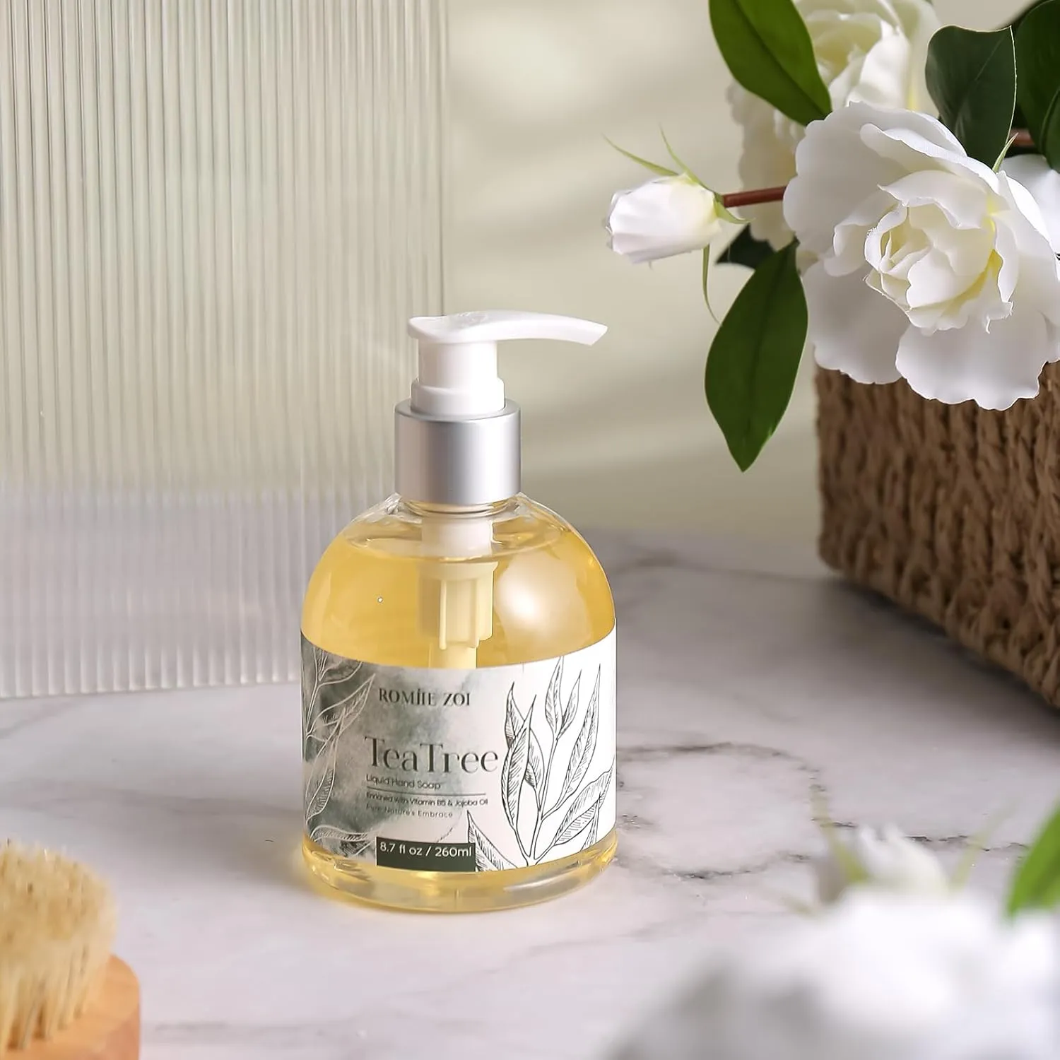 Liquid Hand Soap with Gift Box - Pure Nature's Embrace - Tea Tree - 260ml/ 8.7 fl.oz (Pack of 3)