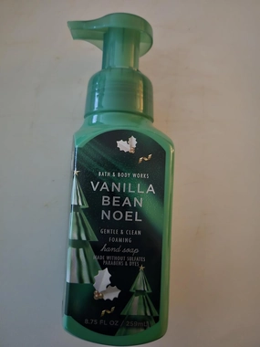 Vanilla Bean Noel Hand Soap, 8.4 fl oz, Green Bottle